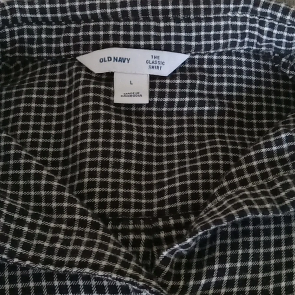 Old Navy Button Down Shirt R5 - Picture 1 of 3